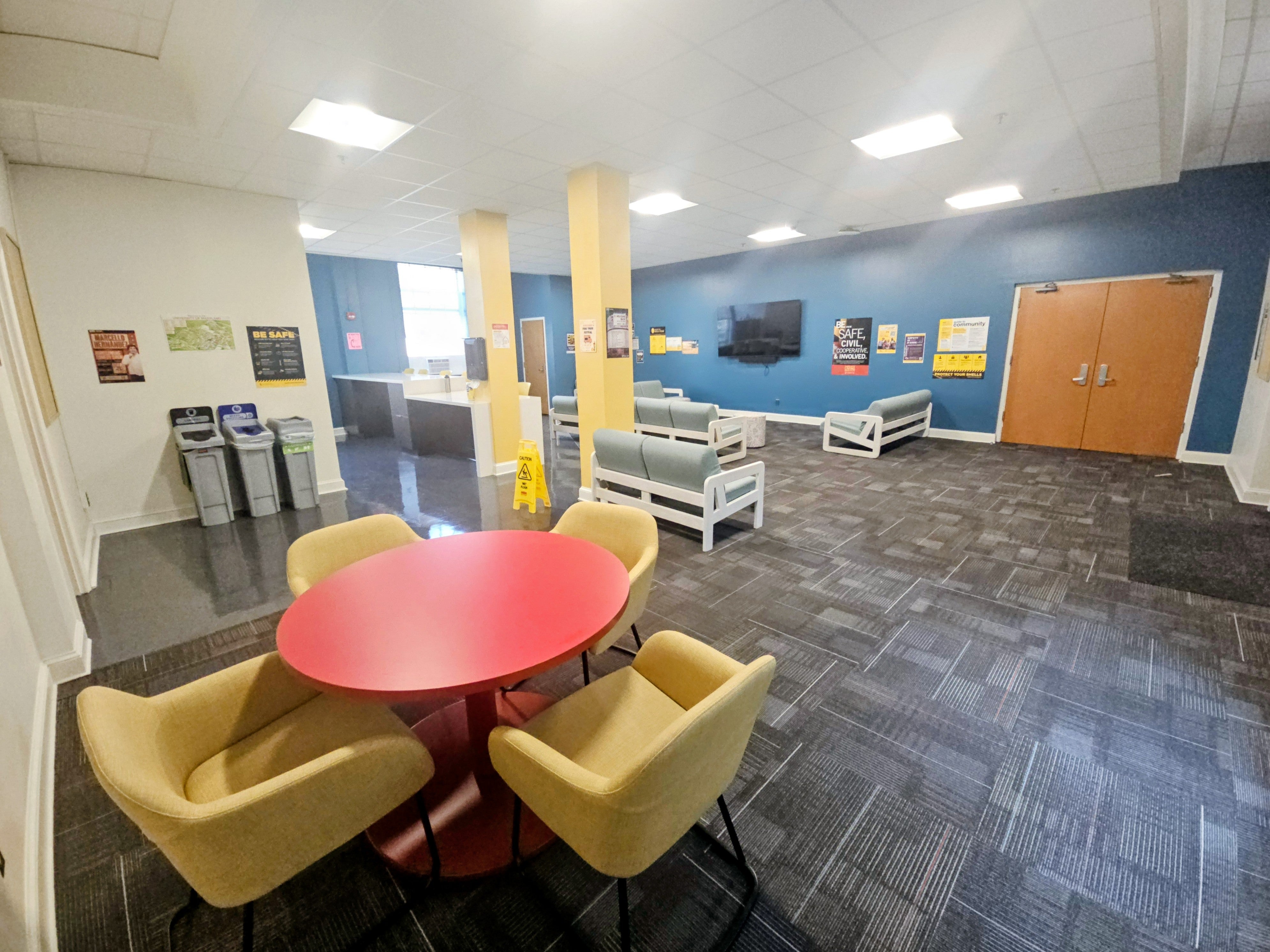wide-angle view of Chestertown lounge
